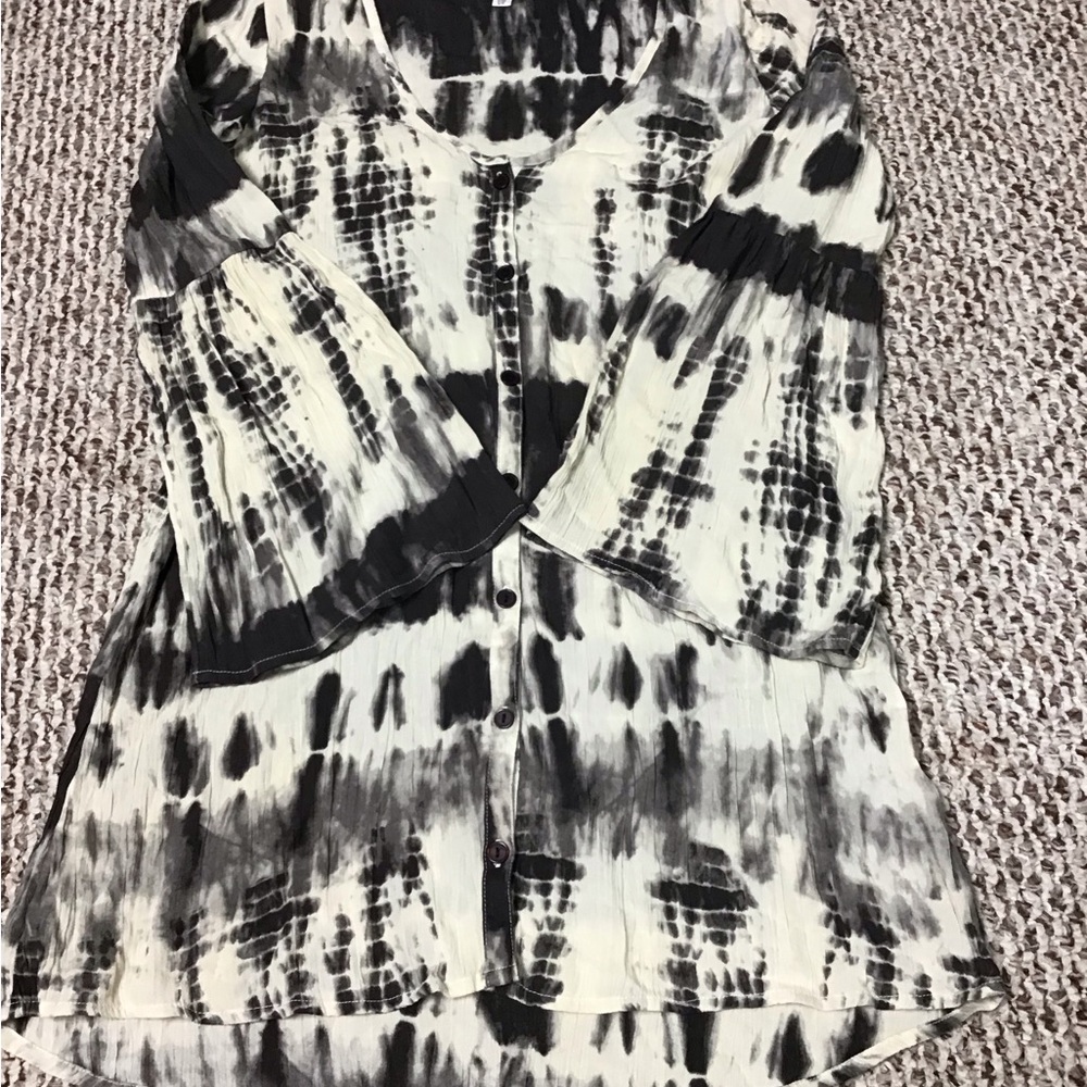 Billabong - Picture 9 of 12
